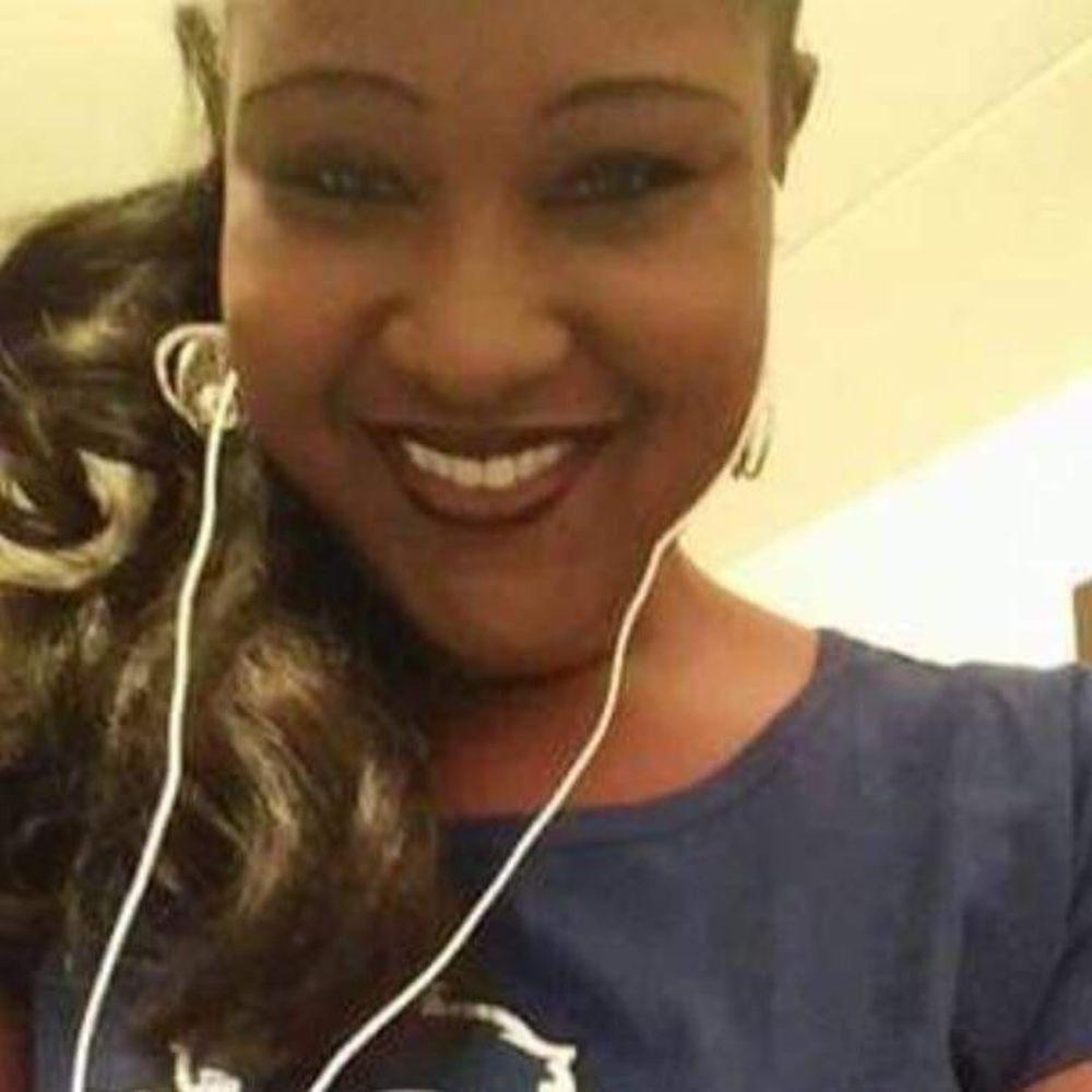 Meet your Posher, Stefanie